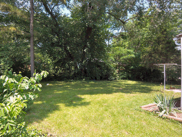 Building Photo - 117 Bicknell St