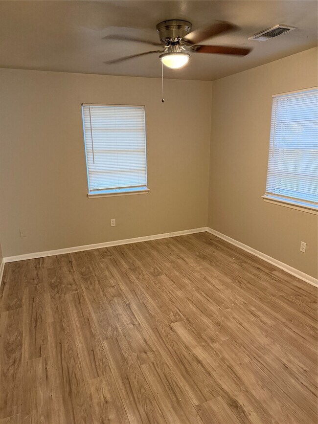 Building Photo - 7626 Rhobell St