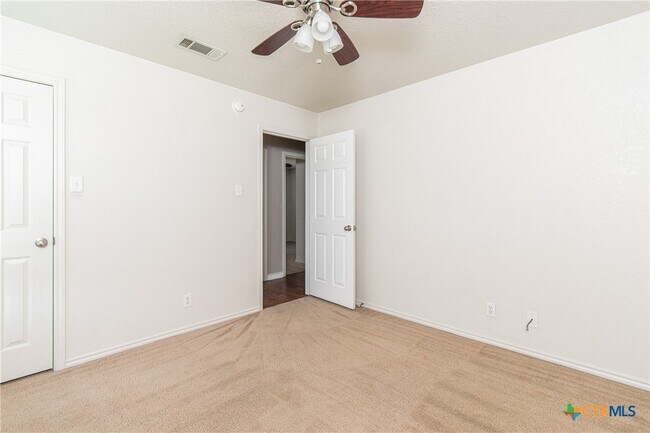 Building Photo - 3408 Ida Dr