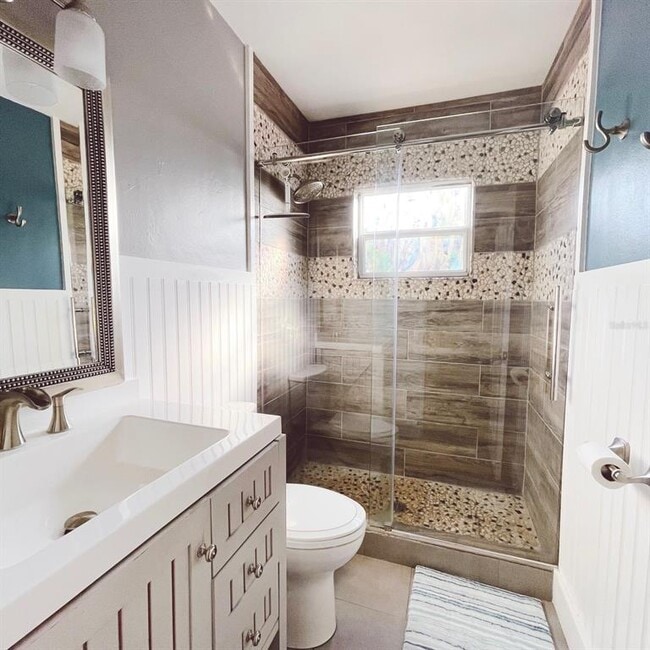 Building Photo - 4120 2nd Ave S