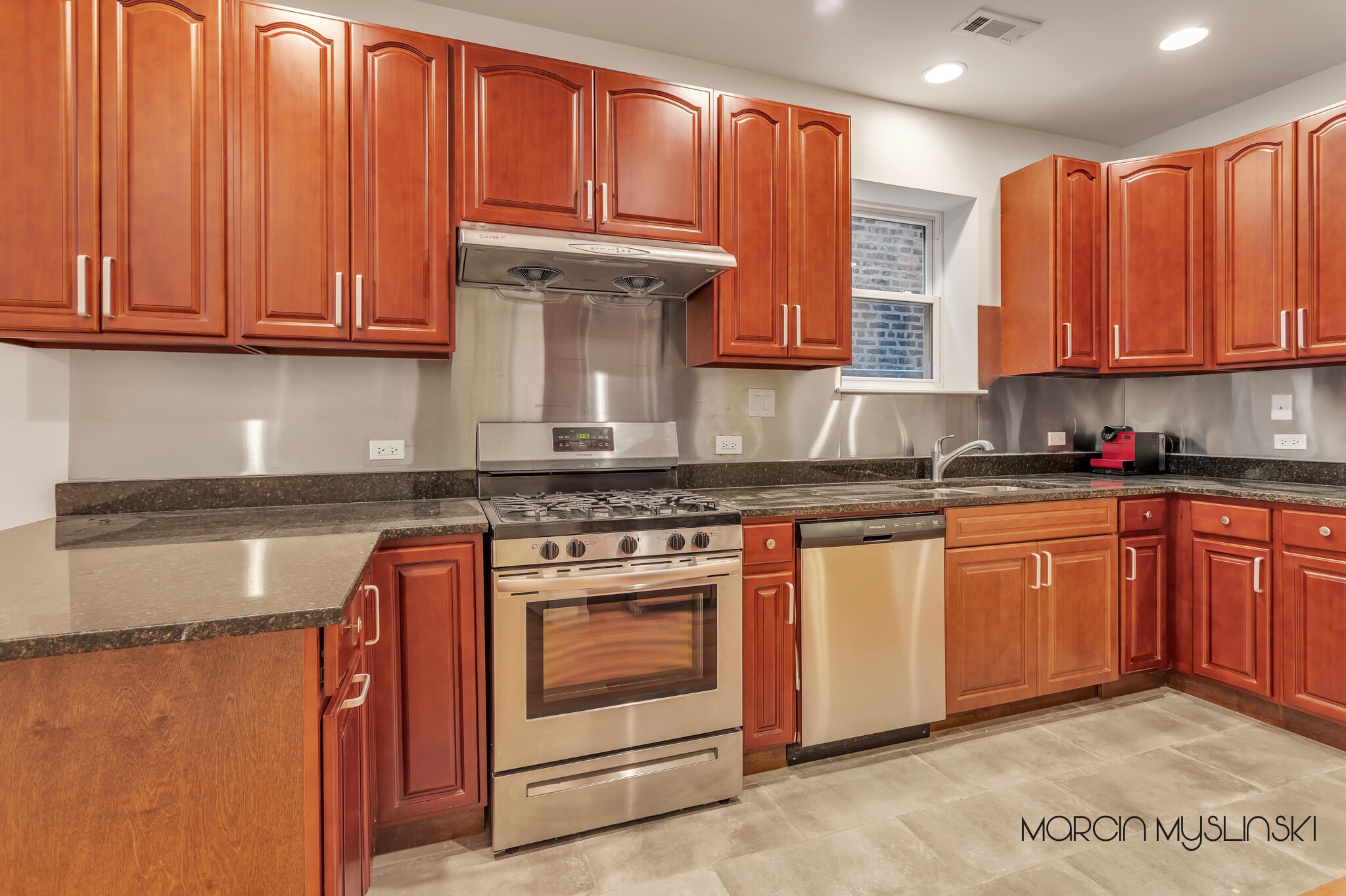 Kitchen - 602 W 26th St