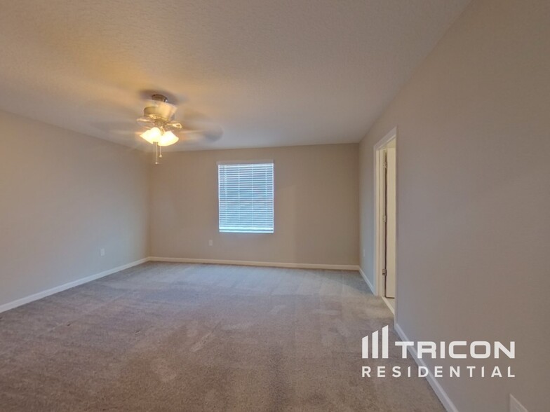 Building Photo - 33546 Sky Blossom Cir