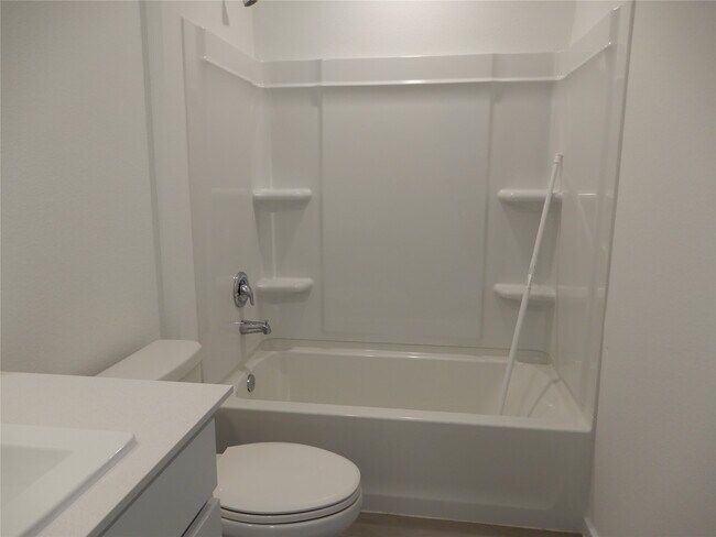 Building Photo - 16551 Plum Bark Dr