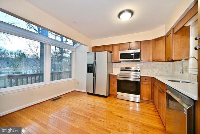 Building Photo - 14310 Rich Branch Dr