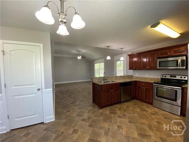 Building Photo - 253 Hendrix St