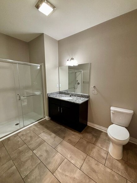 Building Photo - 2493 Sweet Home Rd