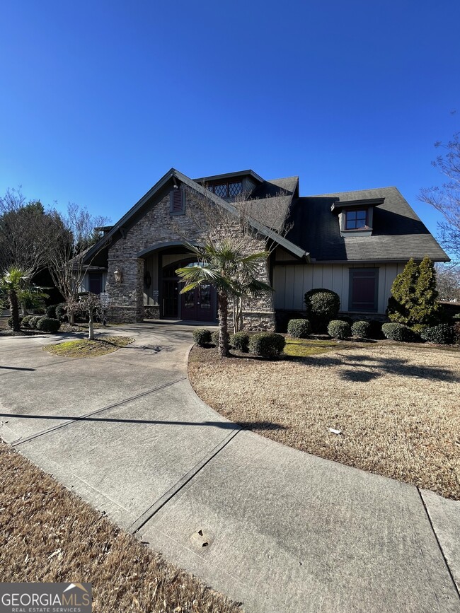 Building Photo - 2782 Briaroak Dr