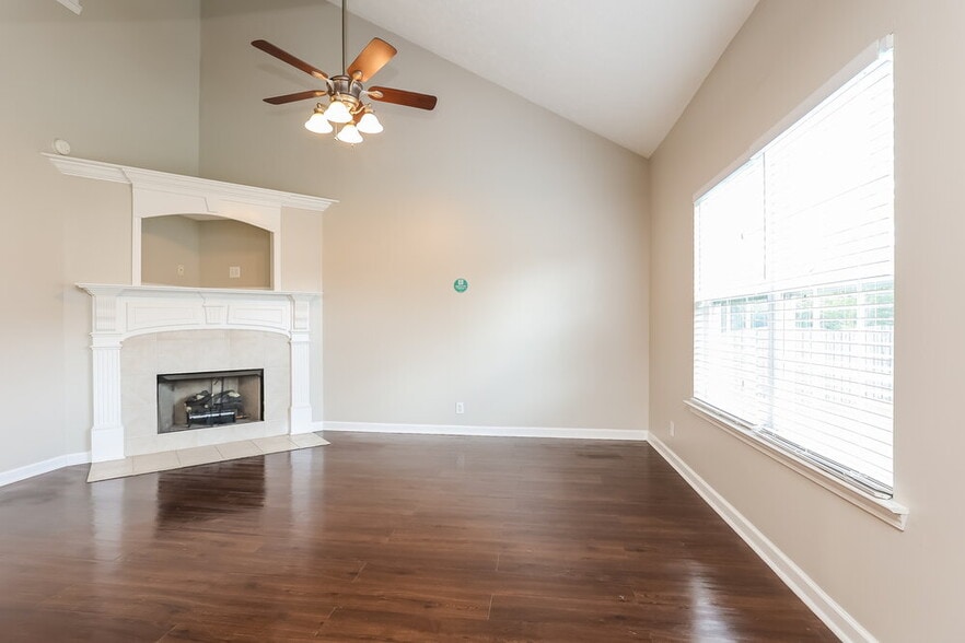 Building Photo - 1443 Antebellum Dr