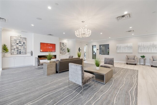 Building Photo - 4048 Veleiros Ave