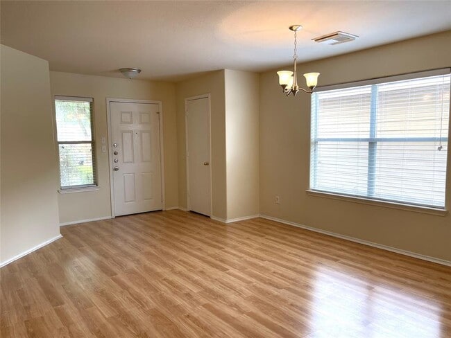 Building Photo - 7619 Painted Desert Dr