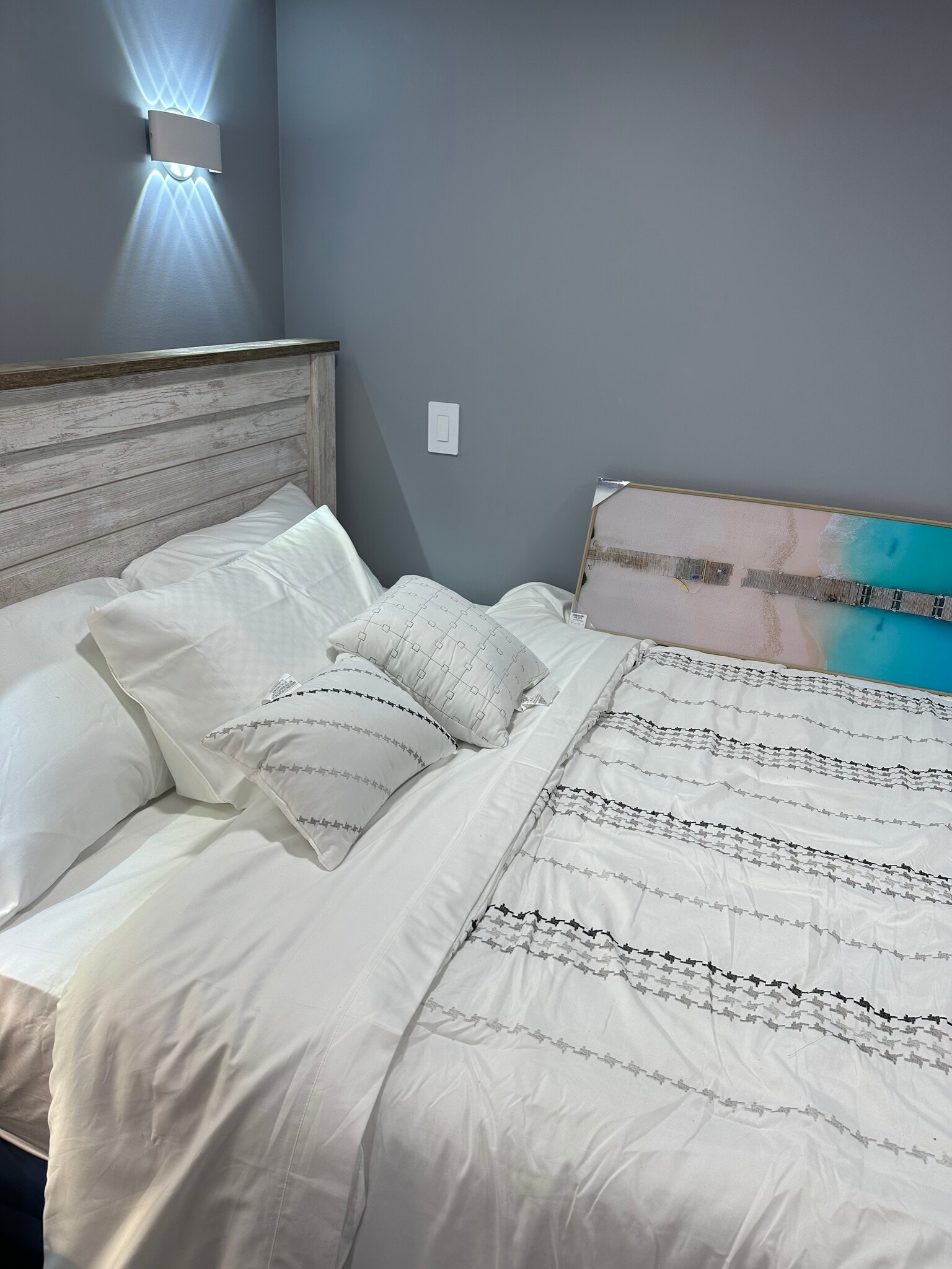 Building Photo - 122 Allen Ave