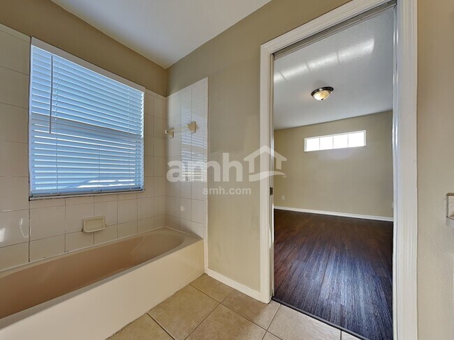 Building Photo - 6101 41st St E