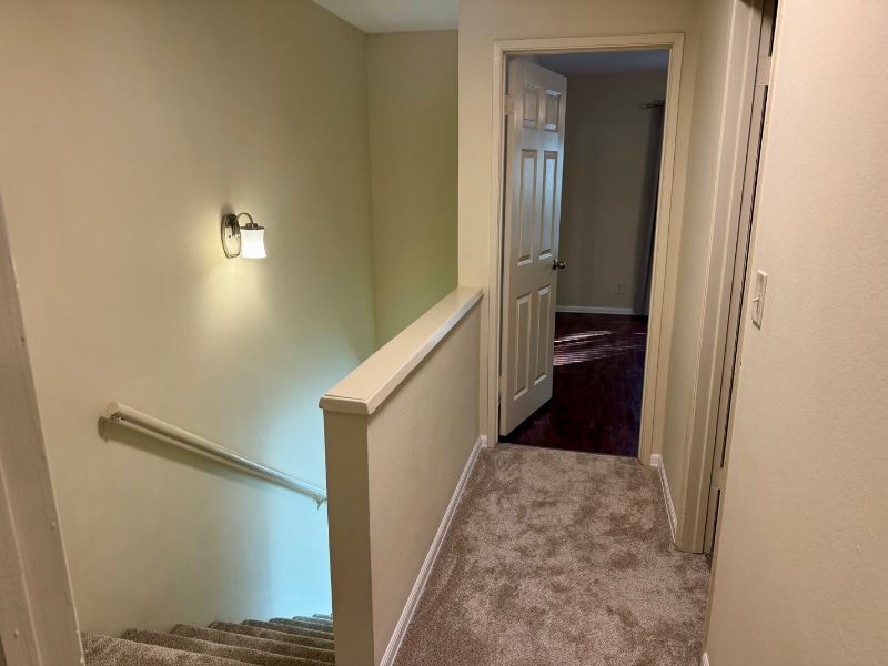 Building Photo - 2985 Mendoza Dr