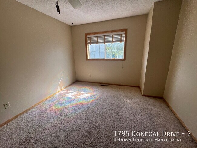 Building Photo - 1795 Donegal Dr