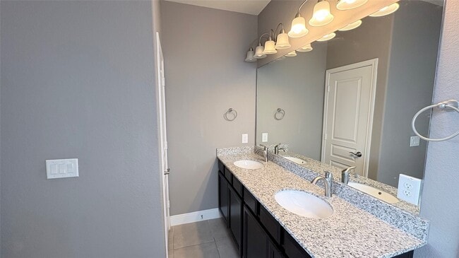 Building Photo - 5030 Rue Dela Croix Dr
