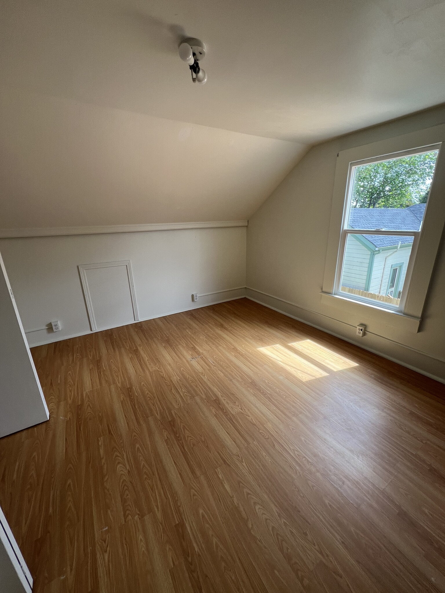 Upstairs bedroom - 557 Washington St