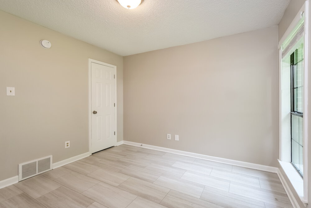 Building Photo - 4670 Shadow Tree Cove