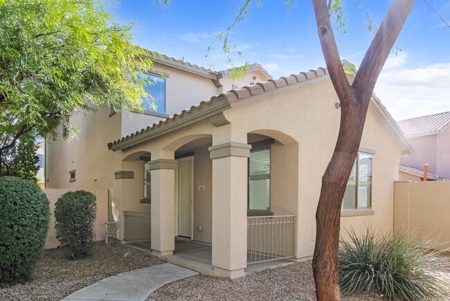 Building Photo - 943 E Agua Fria Ln