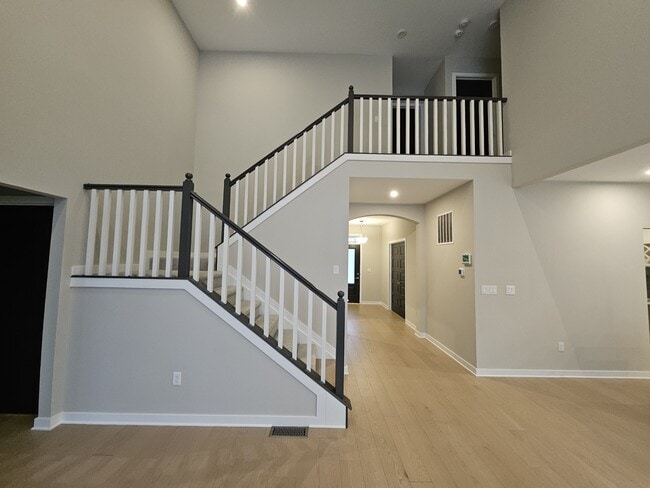 Building Photo - 228 Oakhurst Wy