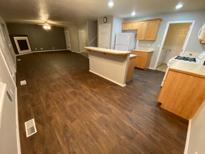 Building Photo - 1480 Del Rio