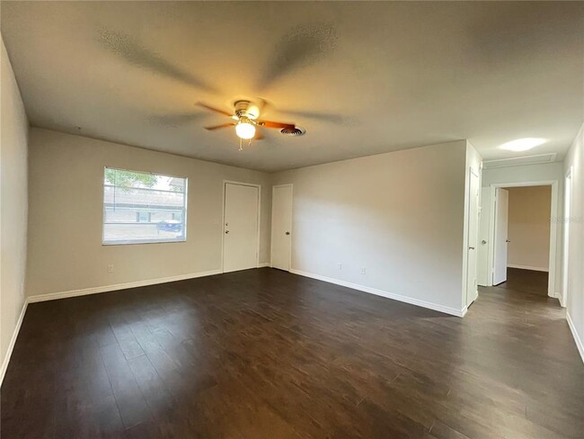 Building Photo - 4622 Dimbath Dr