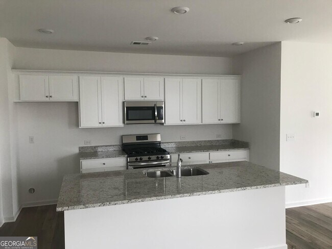 Building Photo - 4024 Berry Farm Ct