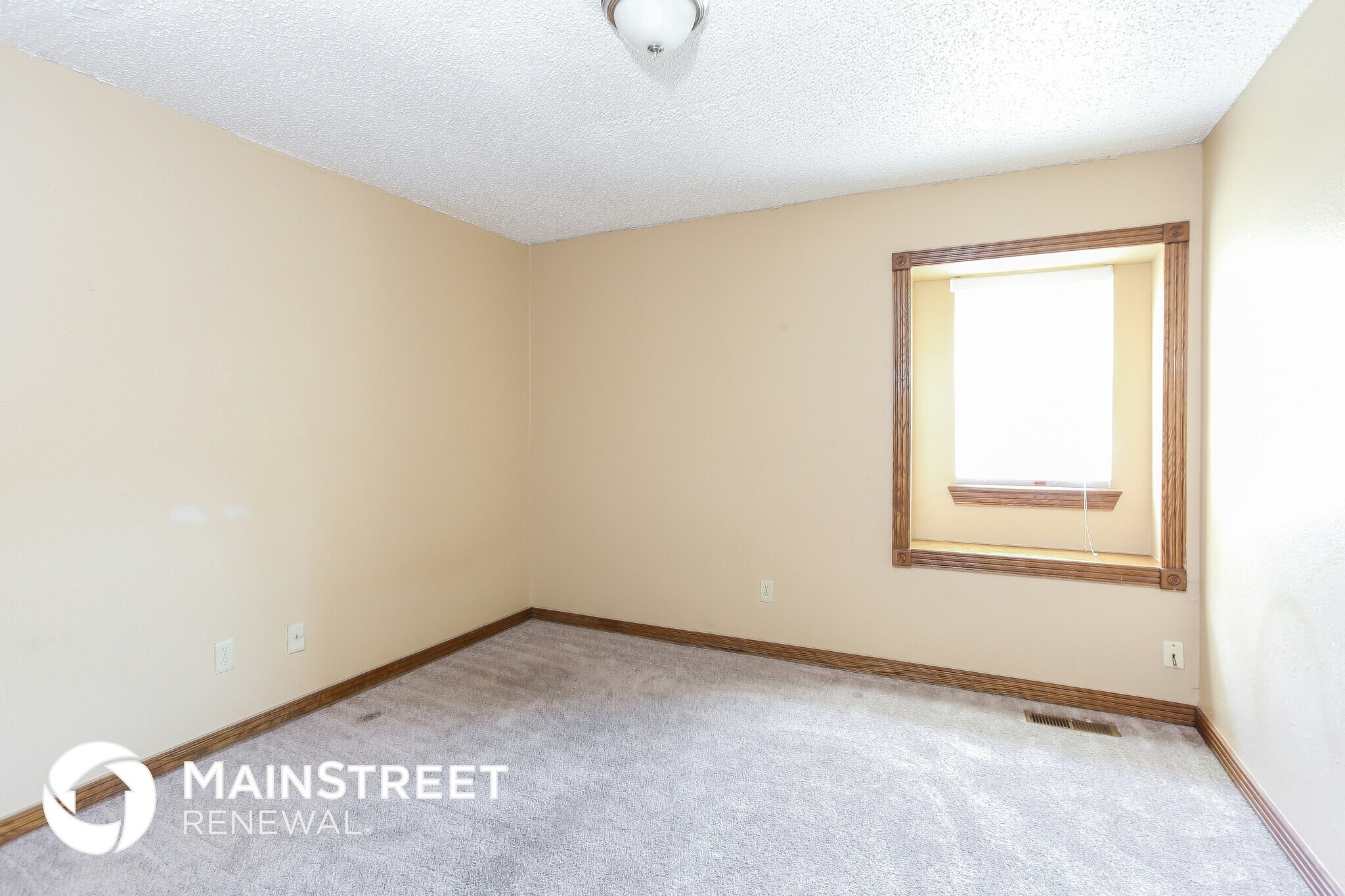 Building Photo - 8312 NW 112th St