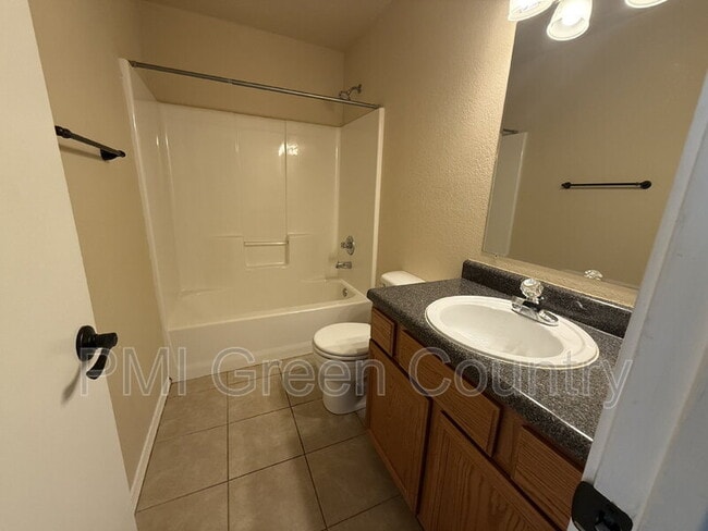 Building Photo - 8946 S 260th E Ave