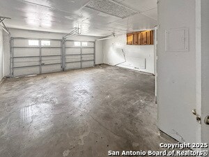 Building Photo - 5718 Sun Rdg St