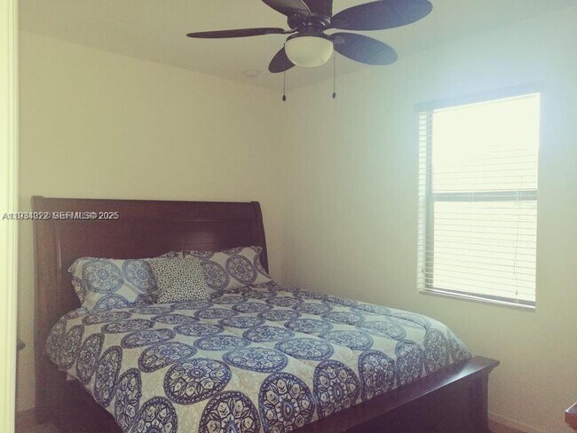 Building Photo - 12782 SW 184th Ter