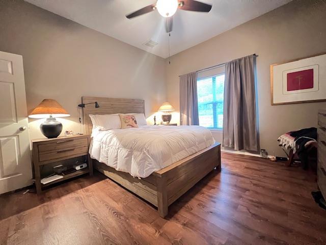 Building Photo - 10717 Casitas Dr