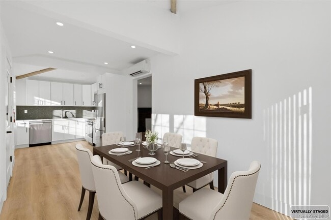 Building Photo - 134 E Main St