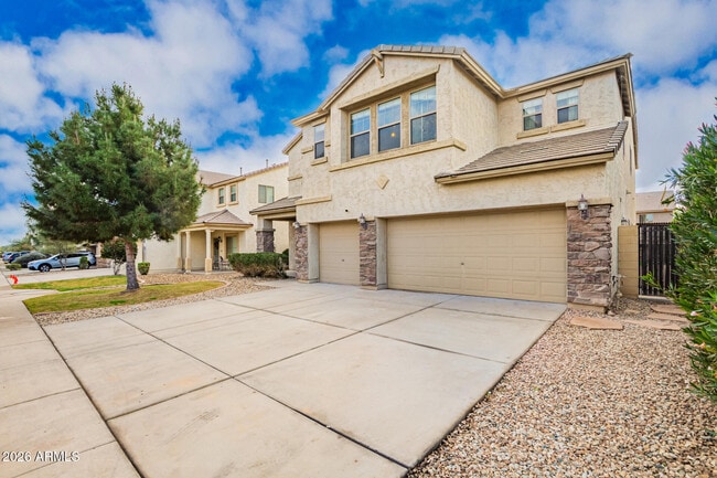 Building Photo - 19411 W Jefferson St