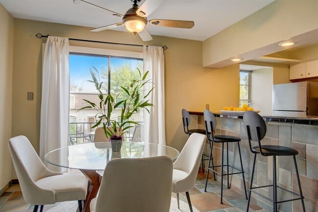 Building Photo - 7801 Shoal Creek Blvd