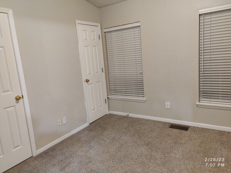 Building Photo - 3553 Twisted Tree Ln