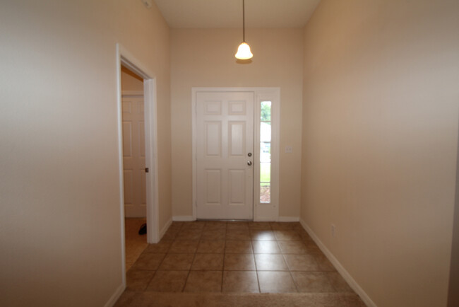 Building Photo - Great 3/2 in Estates of Lake Charles