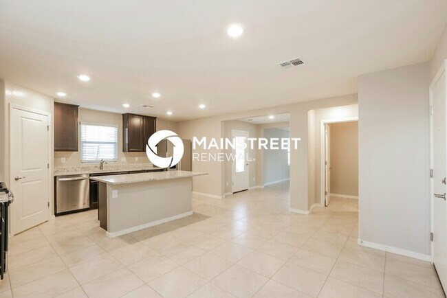 Building Photo - 4 Bedroom Pet-Friendly Home in Phoenix, AZ...