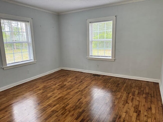 Building Photo - Old Maco Road