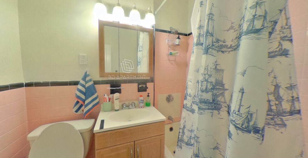 Building Photo - 22 Euston St