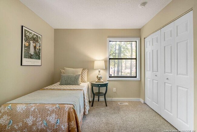 Building Photo - 417 Watergap Dr