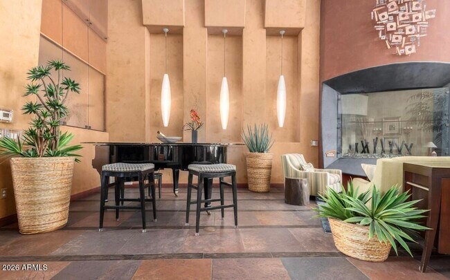 Building Photo - 6900 E Princess Dr