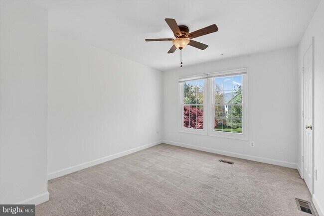 Building Photo - 6142 Joust Ln