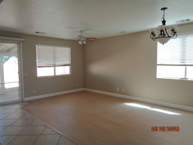 Building Photo - Beautiful One Story Offering 1559 sq. ft. ...