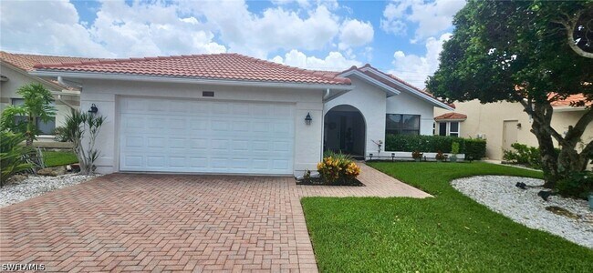 Building Photo - 425 Fox Den Cir