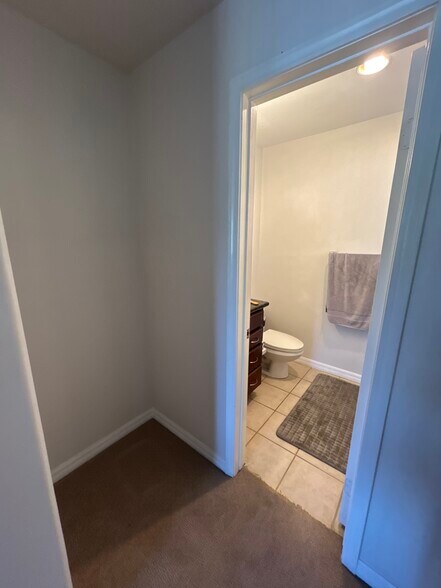 Building Photo - 5055 Collwood Blvd