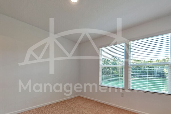 Building Photo - 8313 Asteroid St