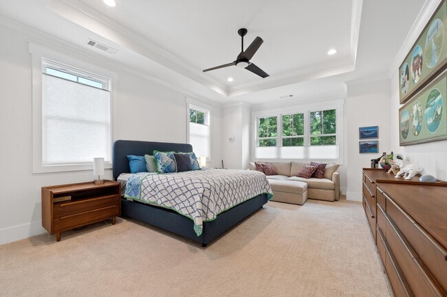 Building Photo - 1100 Hidden Hills Cir