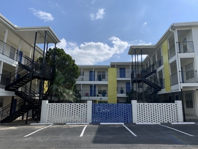 Miller Exterior - Hyde Park
