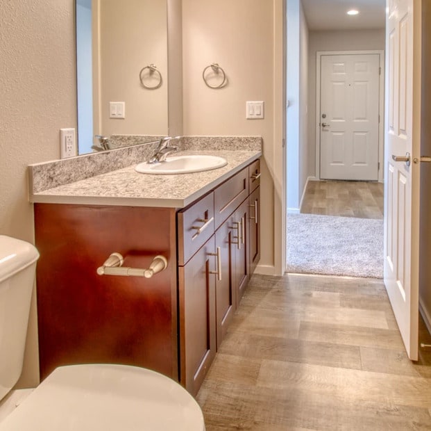 Building Photo - Ridgeview Heights