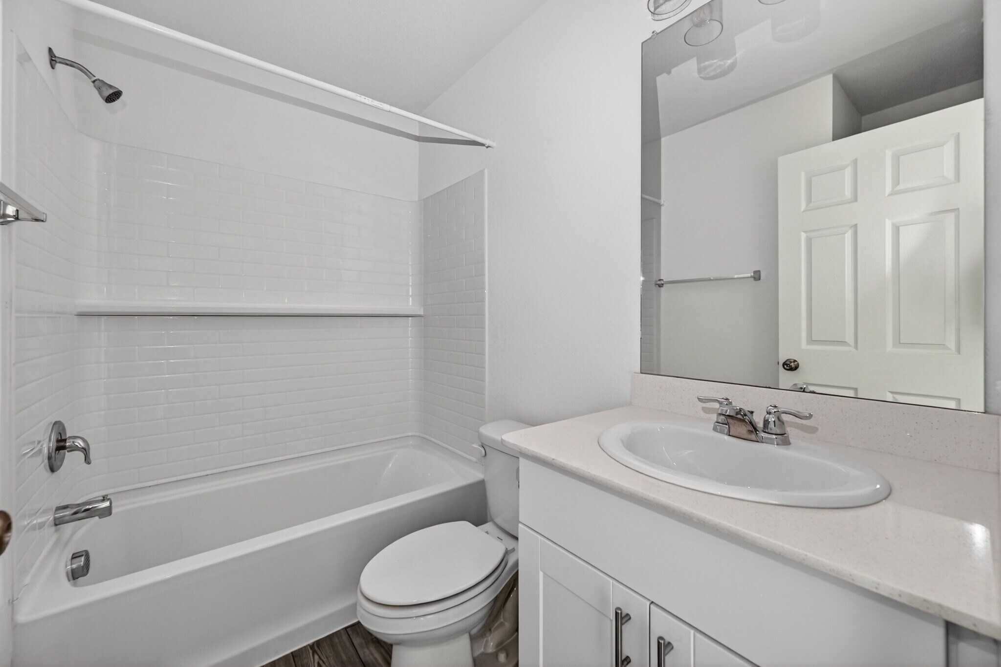 Building Photo - 4417 Benham Dr